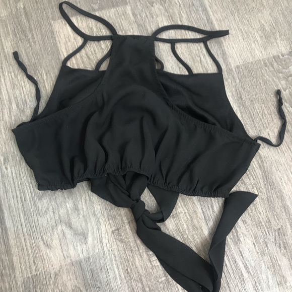 Crop top - Picture 3 of 3